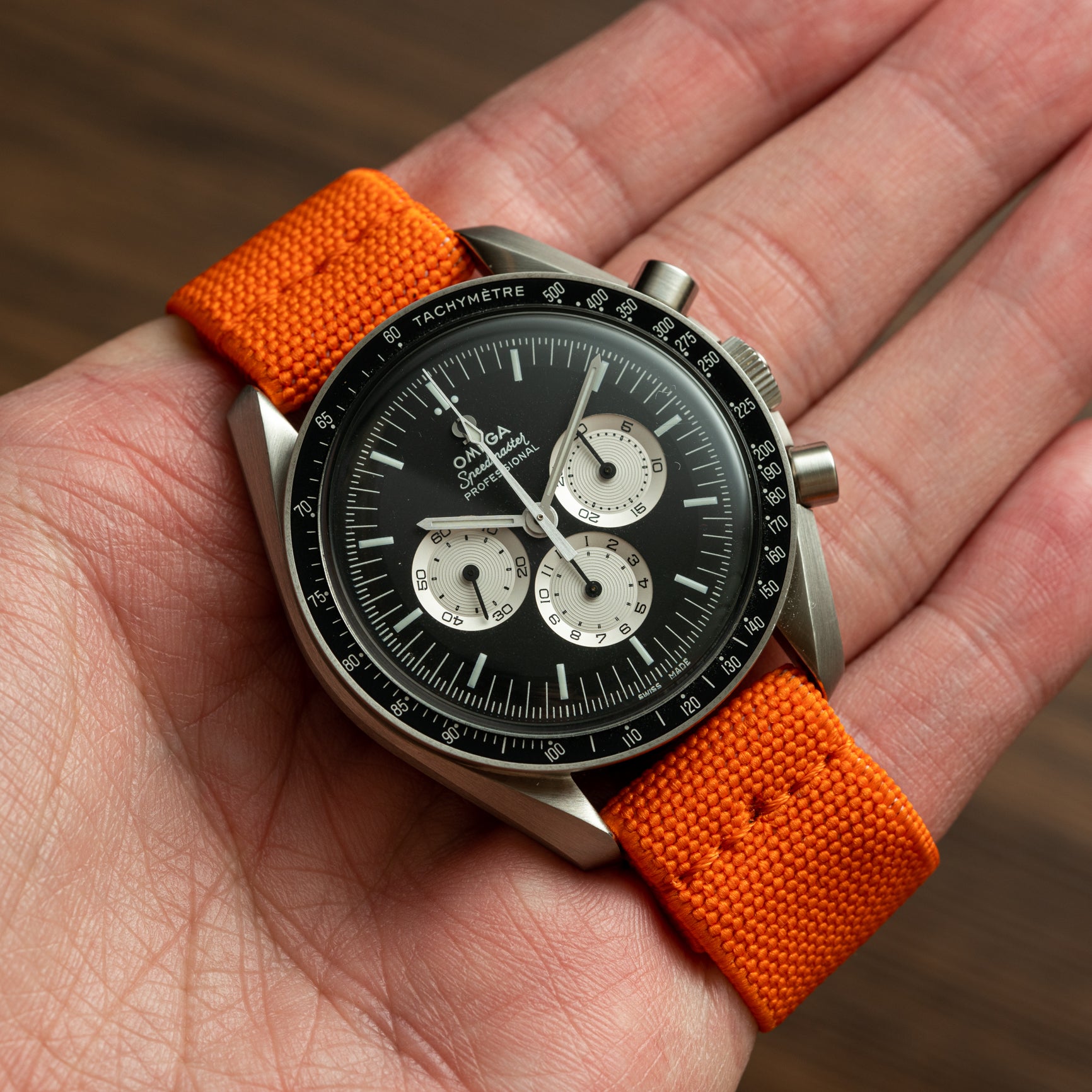 Elastic Loop Orange