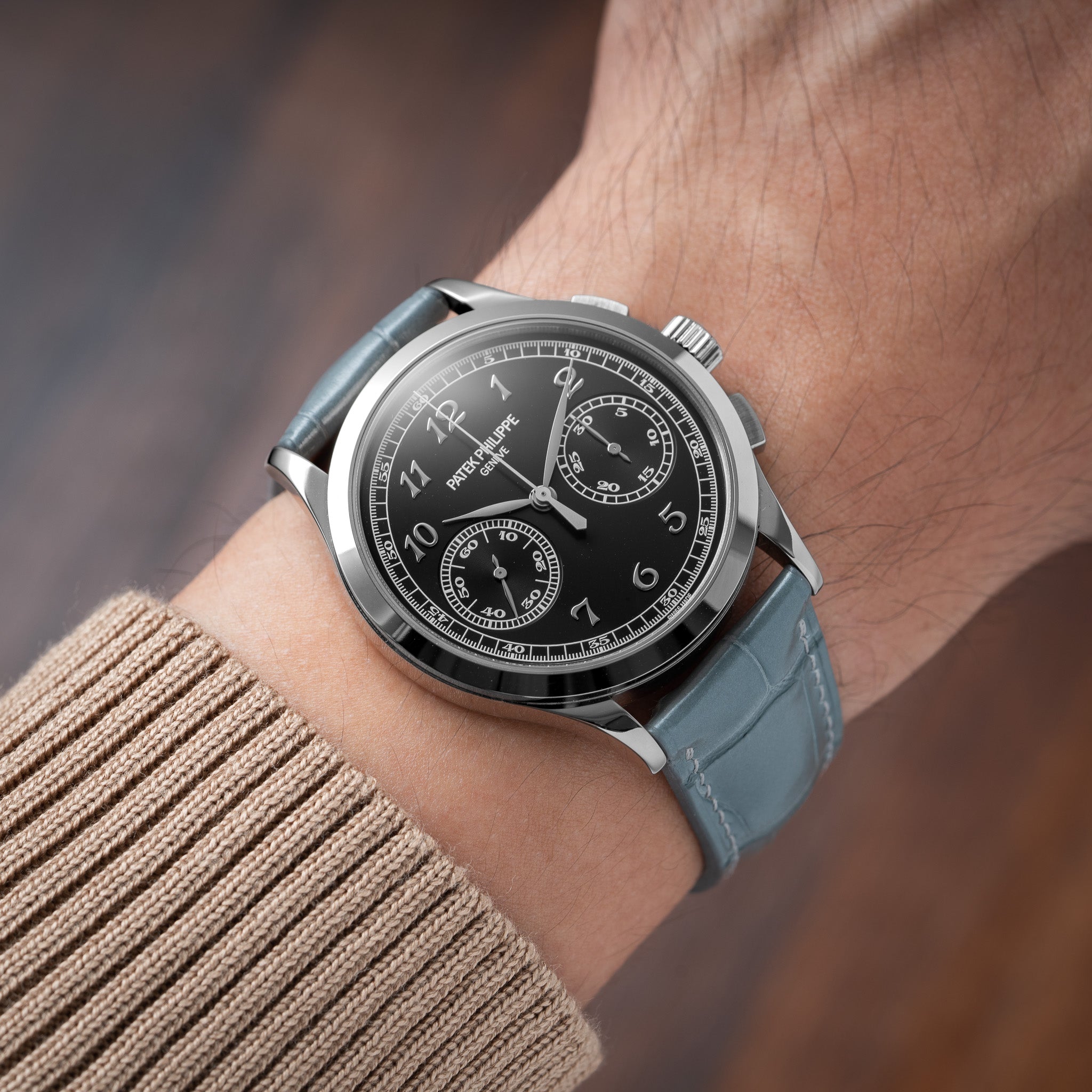 Matte Dolphin Grey Alligator Signature Strap